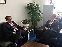 Vice-Chancellor Prof. Rocky Tuan meets with Prof. Chen Shiyi, President of Southern University of Science and Technology, which hosted the Summit